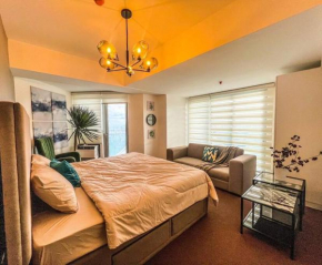 1BR Condo in Azure North - Oasis in the Sky